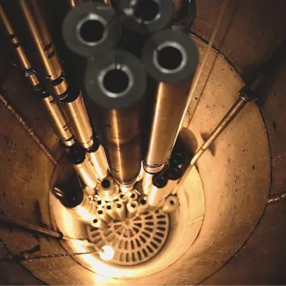 Gradual Injection Molding Screw