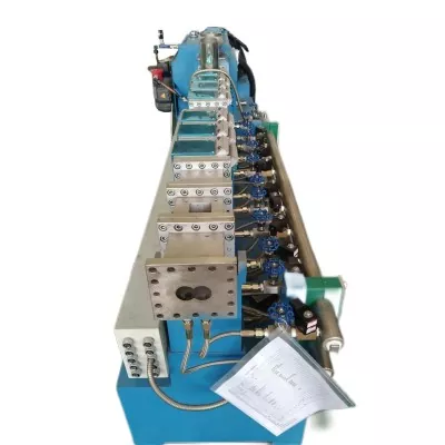 Mālua Screw Extruder